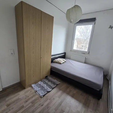 Daily, Weekly, Monthly In Glauchau, Near Train Station And Lidl Glauchau